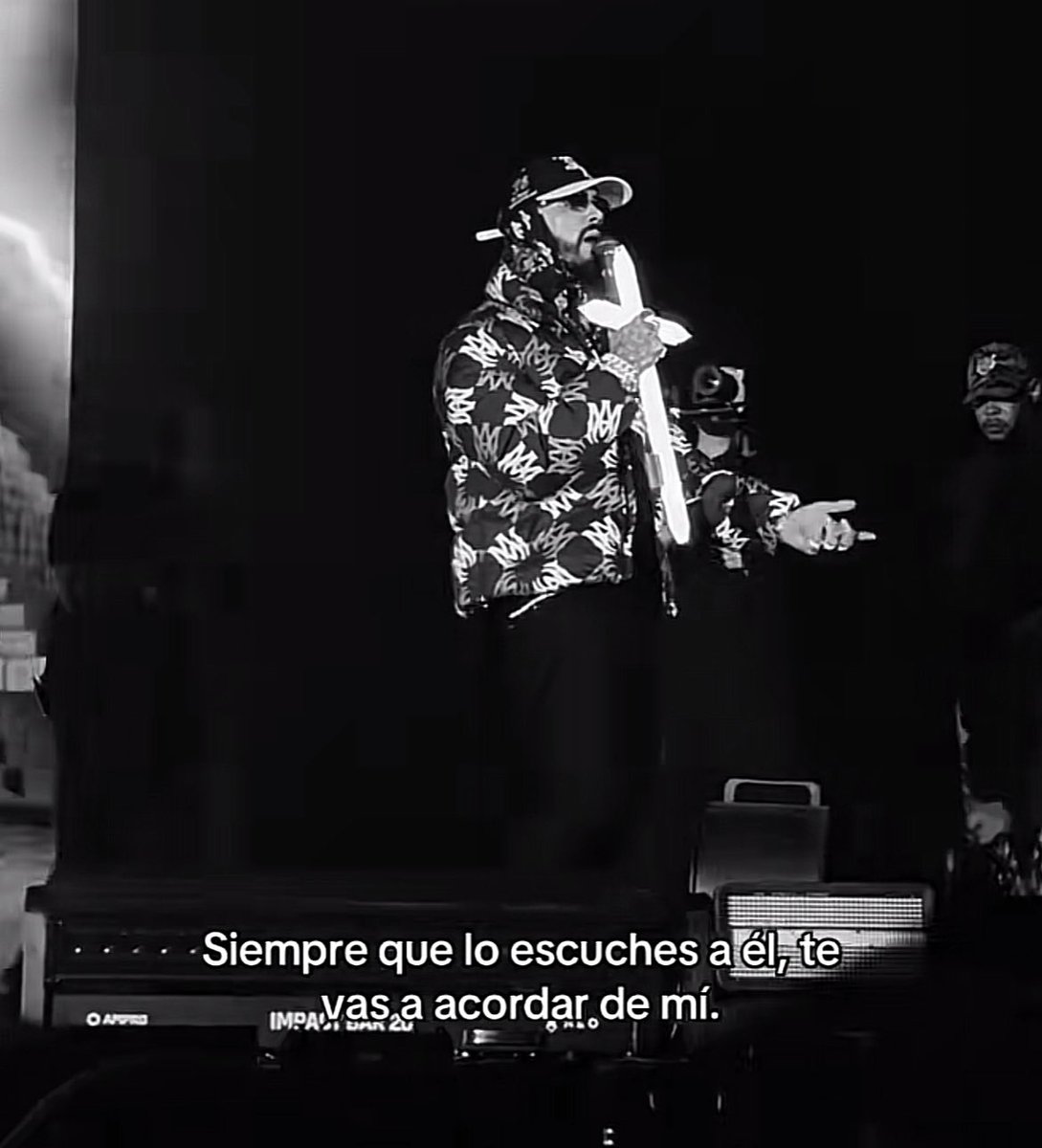 siempre que escuchen Anuel espero y piensen en mí