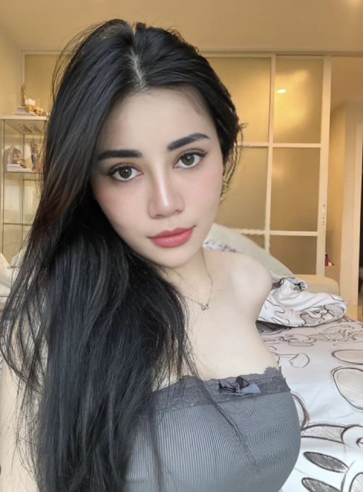 jangan heran kalo tiba2 kamu beneran bisa having fun bareng sama aku setelah lama janjian, bahkan setahun sebelum kejadian janjiannya 🤭🤭 #sherlysexy #sherlyhypersex #sherlypelayansex #sherlymemggairahkan #wanitapenggoda #wanitapenghibur #wanitahypersex #wanitapelayansex