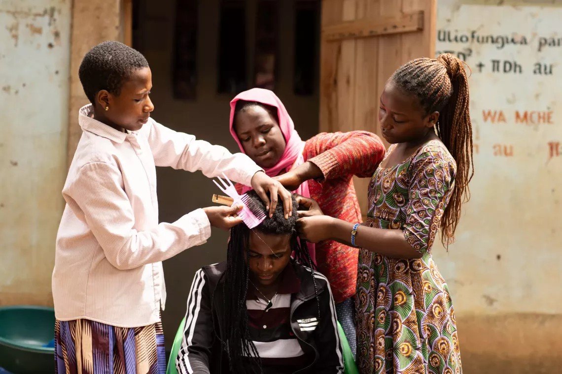 What does sisterhood mean to you? 💙 For Oresta &amp; Illuminata, it meant standing strong through it all. Thanks to the Government-led, <a href="/UNICEFTanzania/">UNICEF Tanzania</a> supported IPOSA program, Oresta is now mastering hairdressing! ✨ 🔗 Read more: unicef.link/3RbS2ns