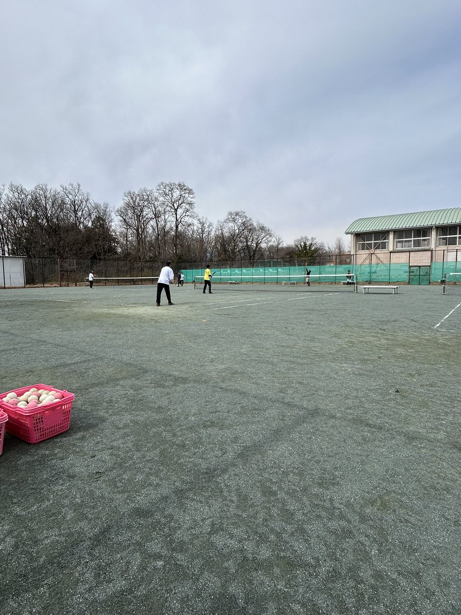 Gunma_Soften2's tweet photo. #春から群大
の皆さん合格おめでとうございます！
全学ソフトテニス部です。
私たちは毎週月・水・土の週3日活動しています！

経験がある方は勿論、未経験の方も大歓迎です！ご興味がある方はぜひDMまでお越しください！

私たちと楽しい大学生活をスタートさせましょう！
#群馬大学
#ソフトテニス https://t.co/J3l2bxV3QT