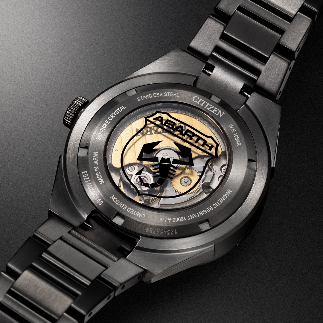 ABARTH_JAPAN's tweet photo. 情熱が創造するパフォーマンス。
ABARTH × CITIZEN コ��ボレーションウォッチ登場！

ABARTHがCITIZENとコラボした
限定モデルの腕時計が誕生！

なんとこの特別モデルを
抽選で1名様にプレゼント！

CITIZENの機械式時計ブランド「Series 8」と
アバルトの哲学が共鳴して生まれた
アグレッシブなデザイン。

この躍動感あふれるモデルを
あなたの腕に——。

詳細はこちら👉🏻https://t.co/CRqIPFRhwP"