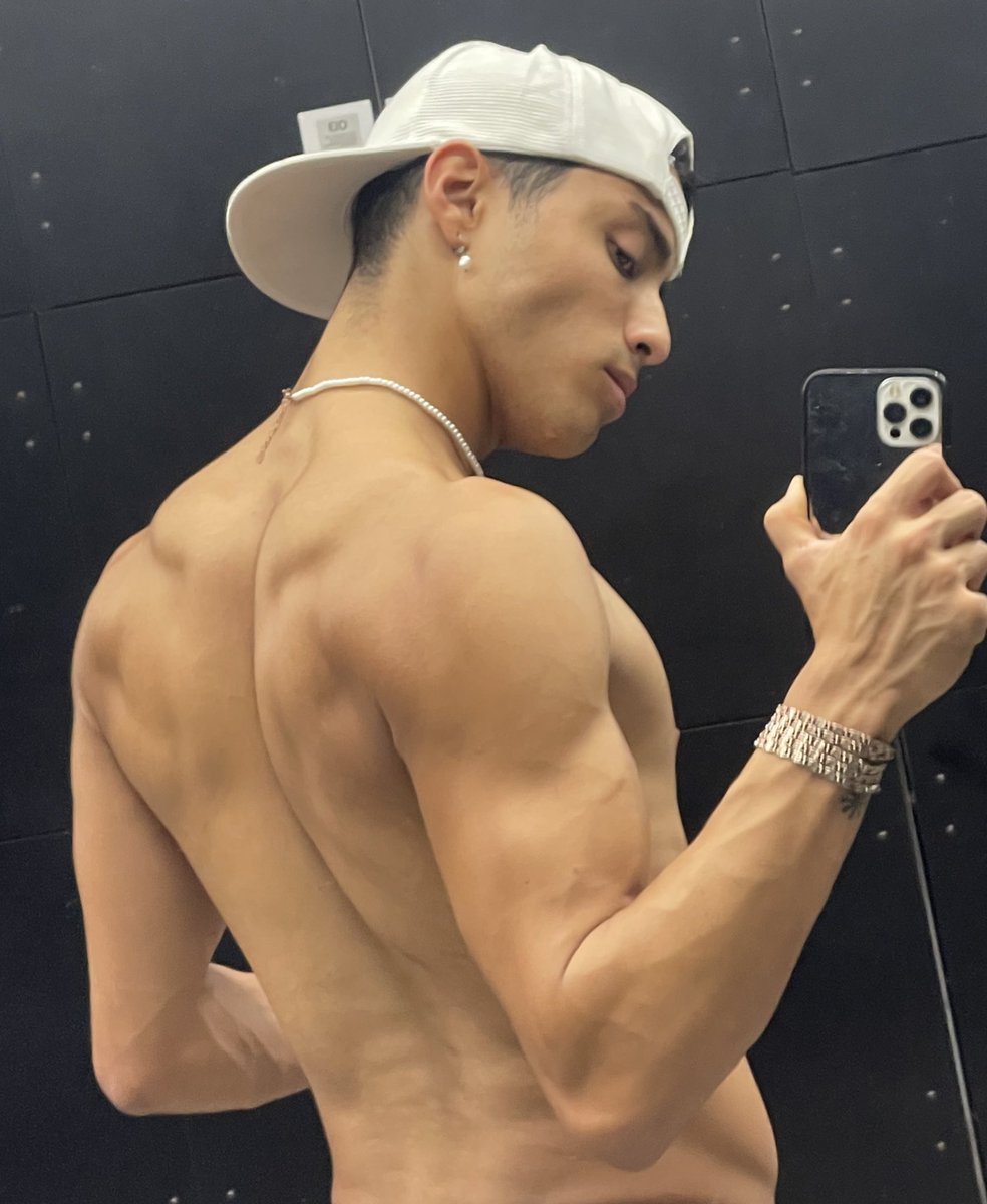 Dolftx 🔥 tweet media