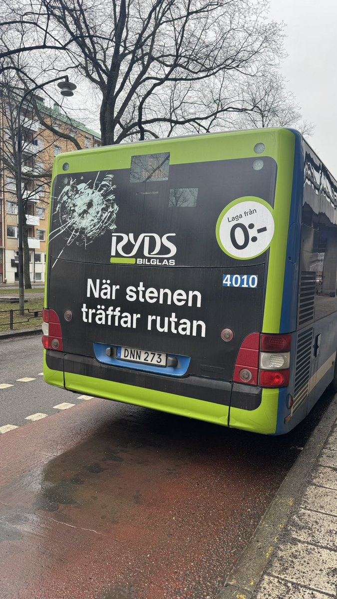 Det är dumt att ha ett erbjudande som börjar på noll kronor då det väcker misstänksamhet. En bättre förklaring hade varit om Ryds berättade att man kan dela upp betalningen så att stenskottet inte också ska krossar vardagsekonomin.