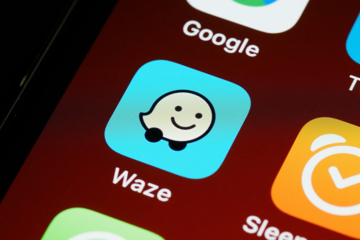 01net's tweet image. 😅 Après un long calvaire, Waze sur iPhone dit adieu à Google Assistant 👋 #Waze #GoogleAssistant #Gemini  ➡️ 01net.com/actualites/apr…