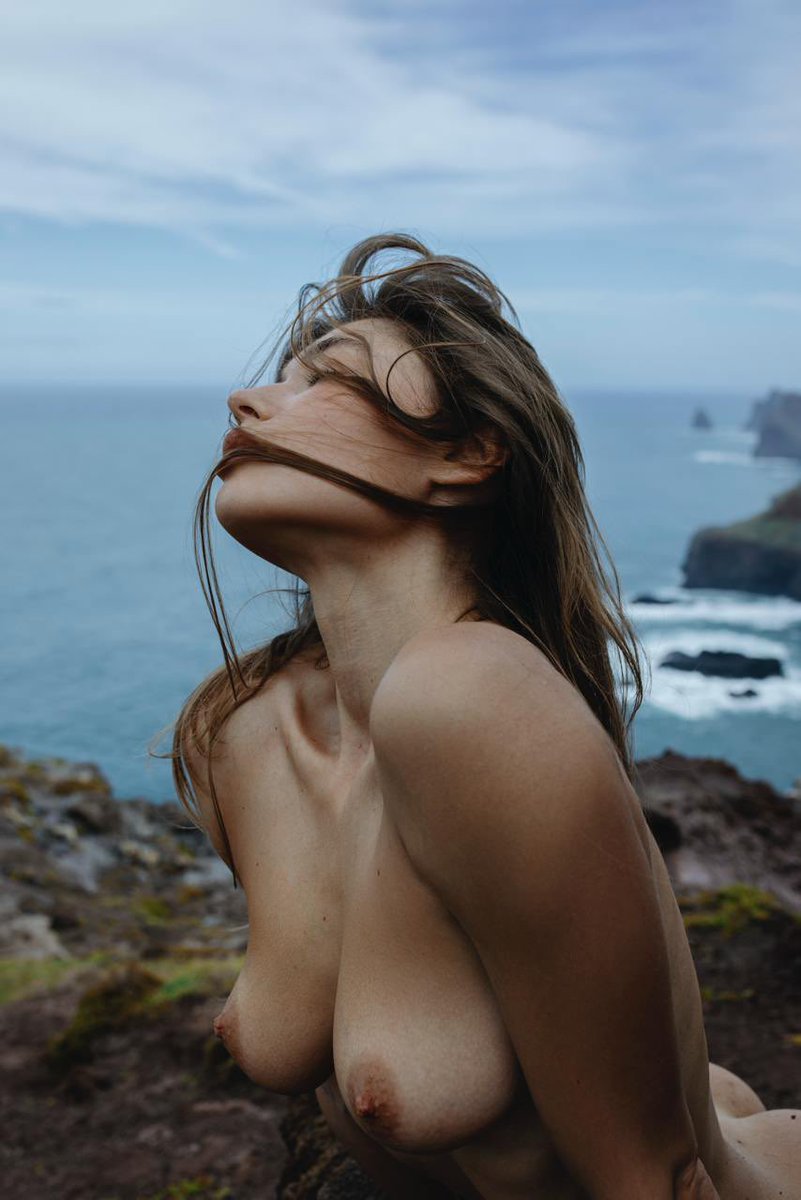 📸 by @mihaylova_jpg 
🖼️ w/ Anastasia Mitina 

🔗 Full set available on Anastasia’s paтreon! https://t.co/JS3V7OcRo5
