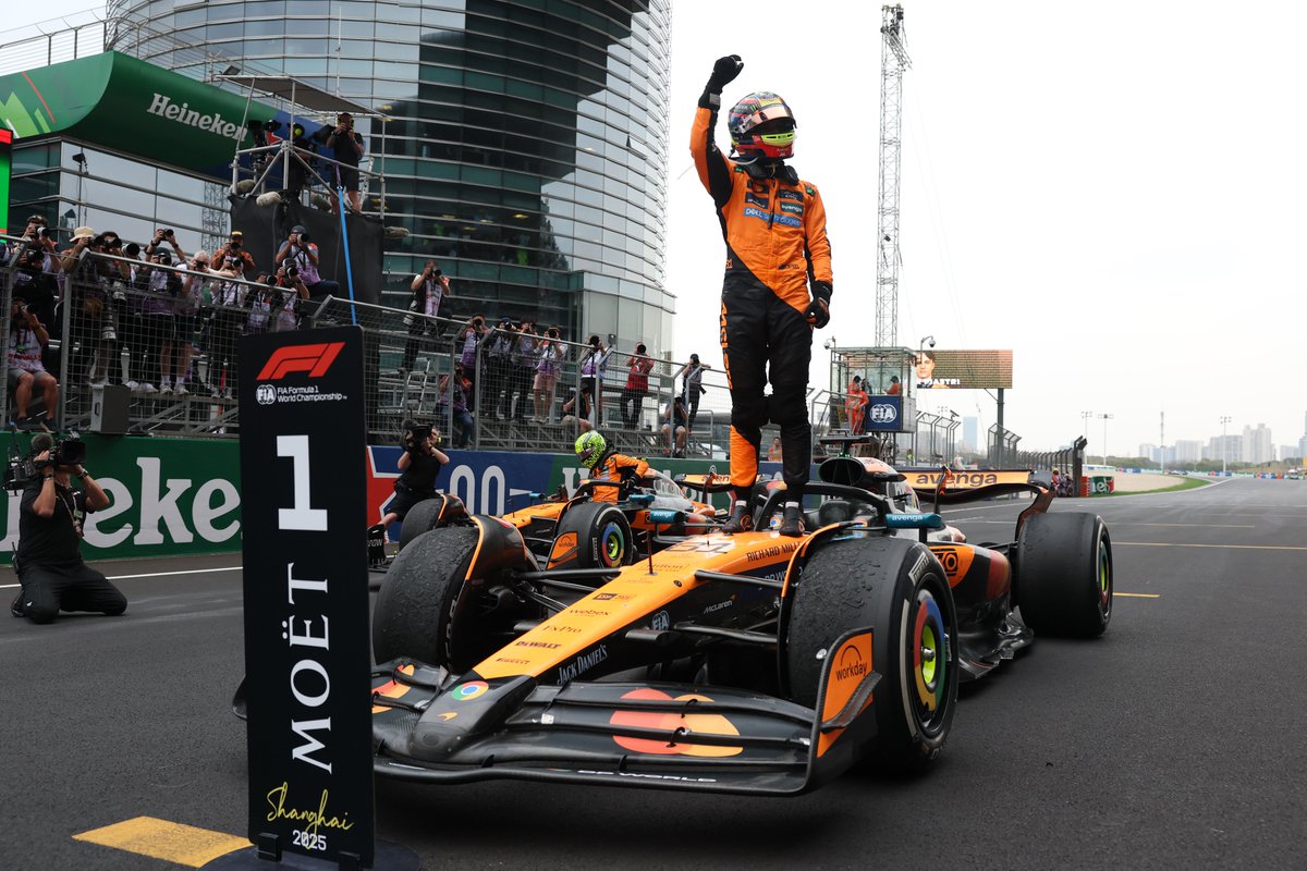 FxProGlobal's tweet photo. Well done to our partners, the @McLarenF1 Team, for their amazing 1-2 finish at the #ChineseGP and a huge shout out to Oscar Piastri. Very well deserved! 👏
We can't wait for the next round!
#McLarenF1 #OscarPiastri #ChineseGP #TradeLikeaPro #NeverStopRacing #NeverStopTrading https://t.co/LPjxc29y4a