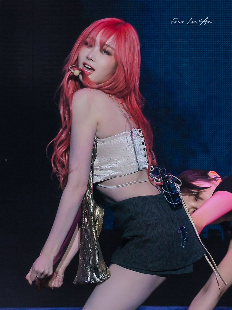 ForeverLoveAeri's tweet image. 250316 🩷❤️

#GISELLE #지젤 #ジゼル
#aespa #æspa #에스파