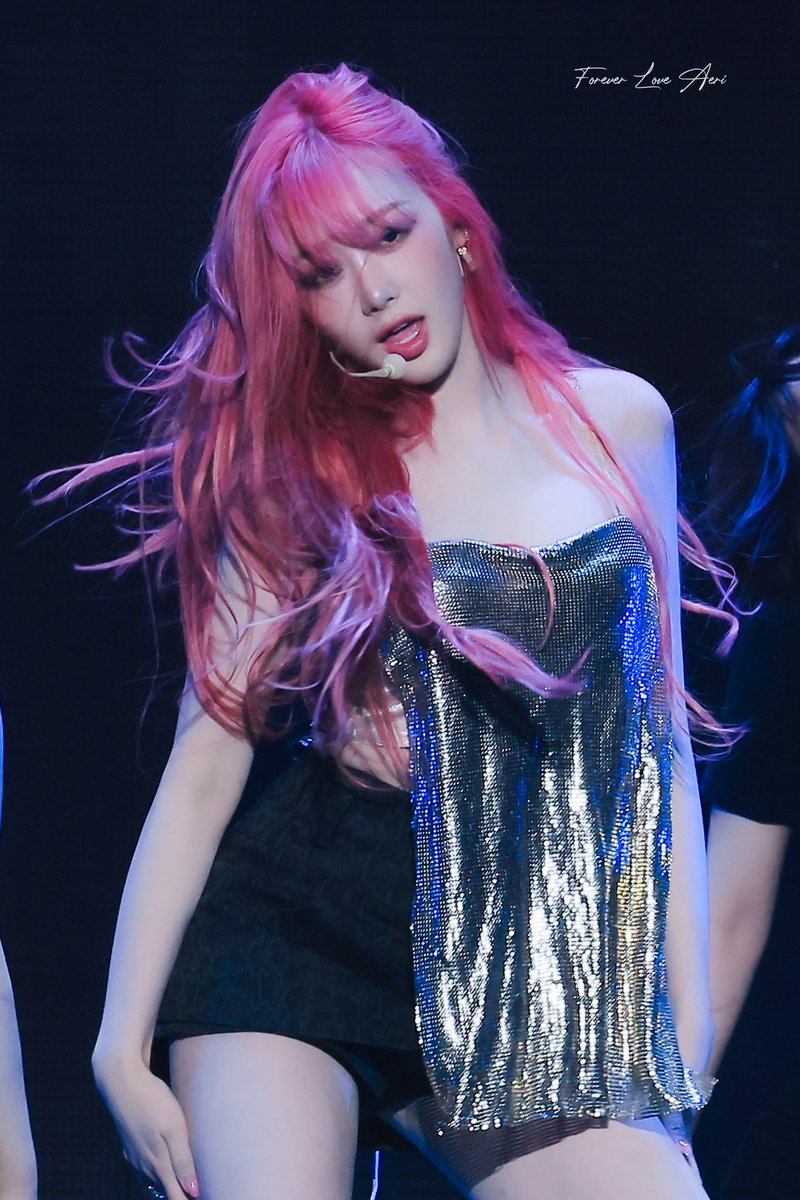 ForeverLoveAeri's tweet image. 250316 🩷❤️

#GISELLE #지젤 #ジゼル
#aespa #æspa #에스파