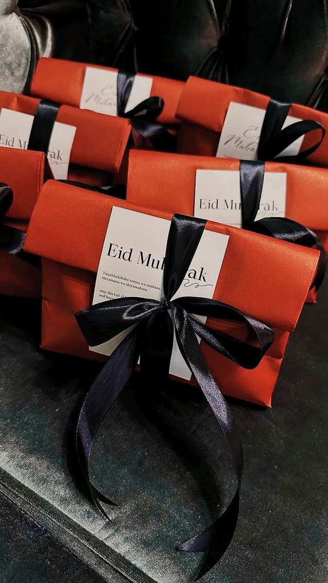 ruclemene's tweet photo. ㅤ
🎁 Paket hampers dikirimkan ke masing-masing alamat yang tertera.
ㅤ https://t.co/Ide0bPZuAV