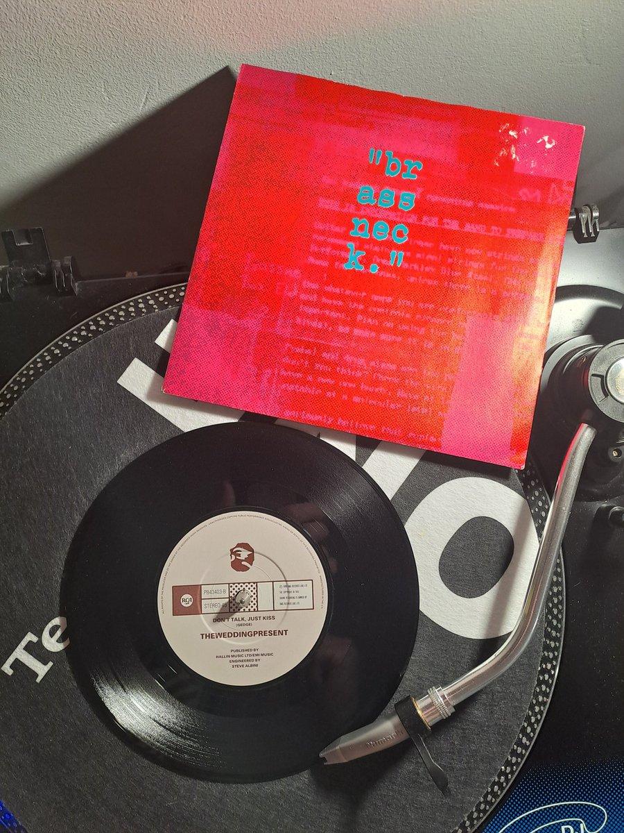 The House of Vinyl (@thehouseof08) on Twitter photo THE WEDDING PRESENT - BRASSNECK
B-Side
DON'T TALK, JUST KISS
"He didn't see me,
He sort of looked uneasy but I'm sure he didn't guess,
Oh he's never liked me,
And yeah okay it might be
a bit better if you left"
#TheWeddingPresent
<a href="/weddingpresent/">David Gedge</a> THE WEDDING PRESENT - BRASSNECK
B-Side
DON'T TALK, JUST KISS
"He didn't see me,
He sort of looked uneasy but I'm sure he didn't guess,
Oh he's never liked me,
And yeah okay it might be
a bit better if you left"
#TheWeddingPresent
<a href="/weddingpresent/">David Gedge</a>
