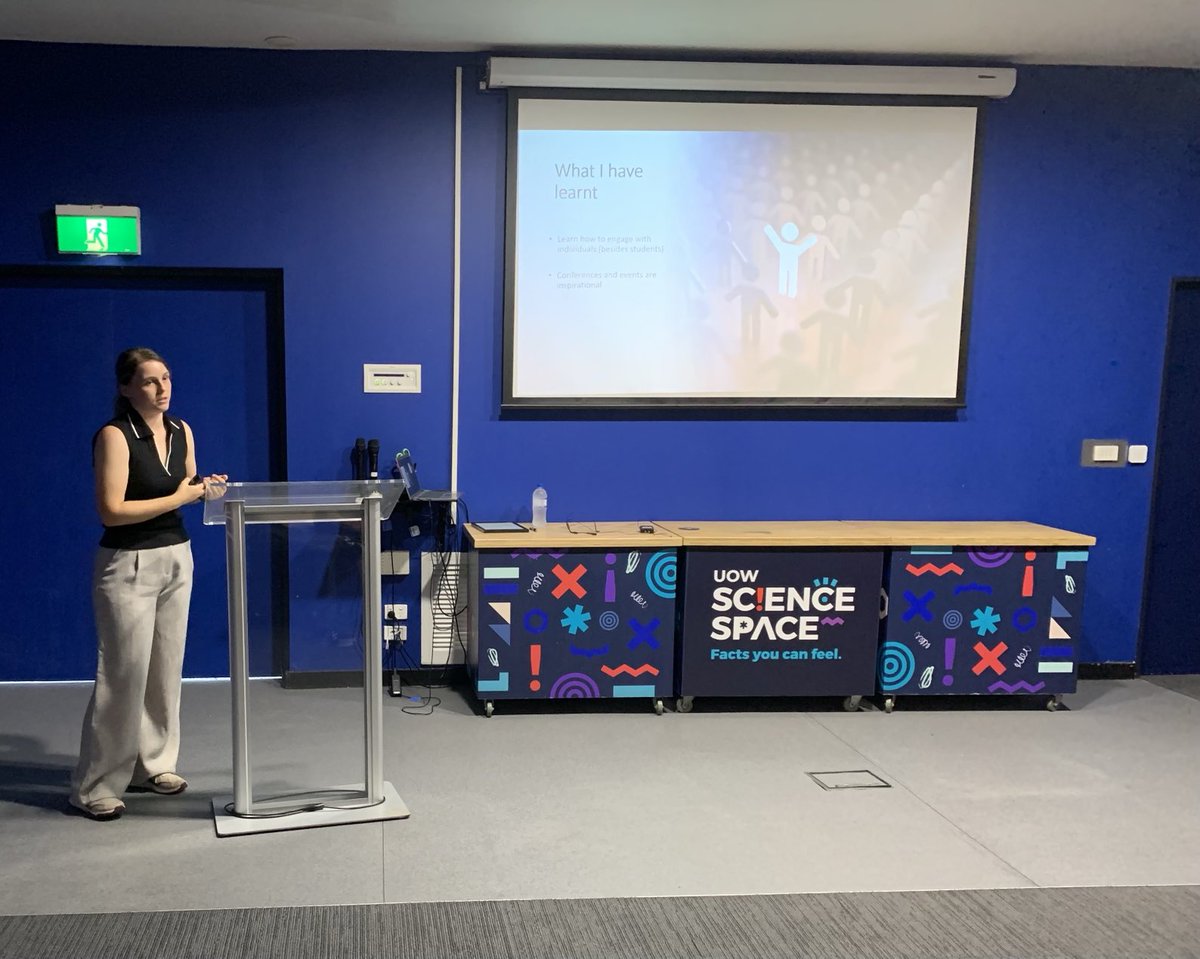 GordonGWallace's tweet image. An amazing evening for research .
Brilliant presentations from Laurencia Villalba - vascular surgeon and Anna Kulaga -PhD student emphasise the need for engagement  with our communities and on the Global research stage if we r to realise deployment of new ideas and deliver impact