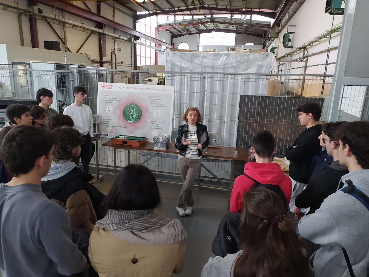 ESS Bilbao oficial (@bilbaoess) on Twitter photo Un grupo de estudiantes de segundo de Bachiller del Instituto E.S. Txorierri ha visitado las instalaciones de <a href="/BilbaoEss/">ESS Bilbao oficial</a>. La visita brindó a los jóvenes la oportunidad de explorar el mundo de la ciencia y la investigación desde una perspectiva práctica. Un grupo de estudiantes de segundo de Bachiller del Instituto E.S. Txorierri ha visitado las instalaciones de <a href="/BilbaoEss/">ESS Bilbao oficial</a>. La visita brindó a los jóvenes la oportunidad de explorar el mundo de la ciencia y la investigación desde una perspectiva práctica.