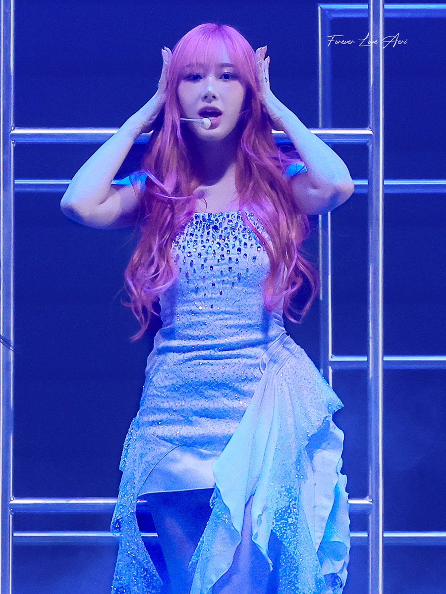 ForeverLoveAeri's tweet image. 250316 Mine 🤍🩷

#GISELLE #지젤 #ジゼル
#aespa #æspa #에스파