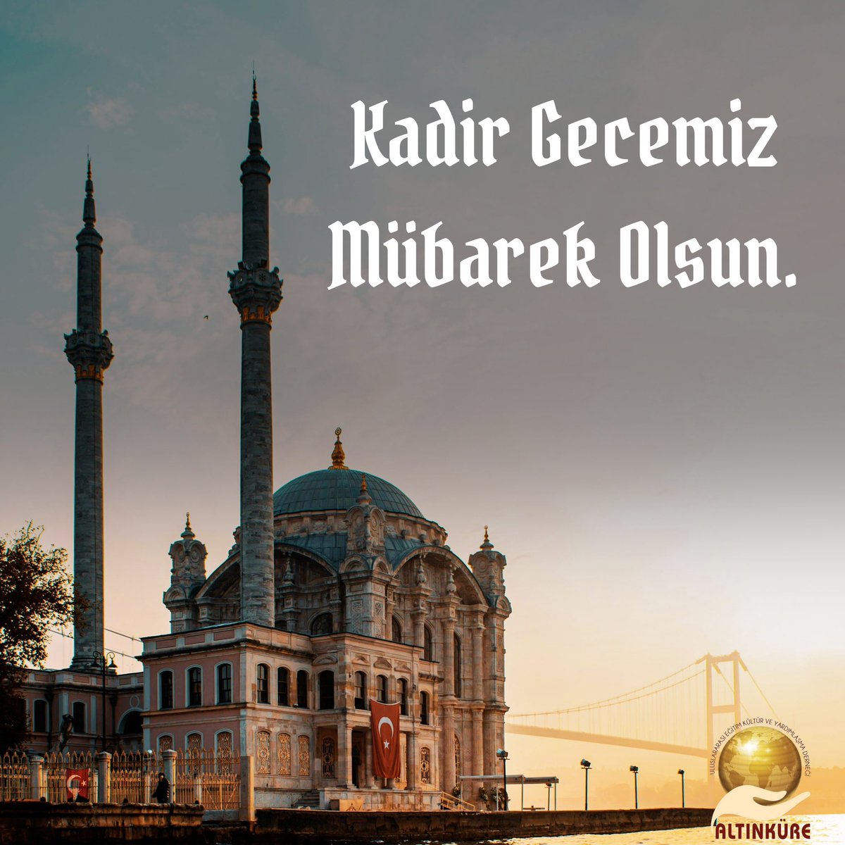 Başta Türk milleti olmak üzere bütün İslam aleminin Kadir gecesinin hayırlara vesile olmasını dileriz.