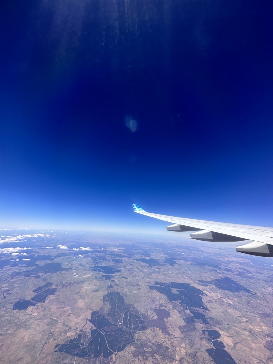 #TravelBloggersCommunity

It's #WingTipWednesday. Here is my 2023 trip via Garuda Indonesia over Central Australia