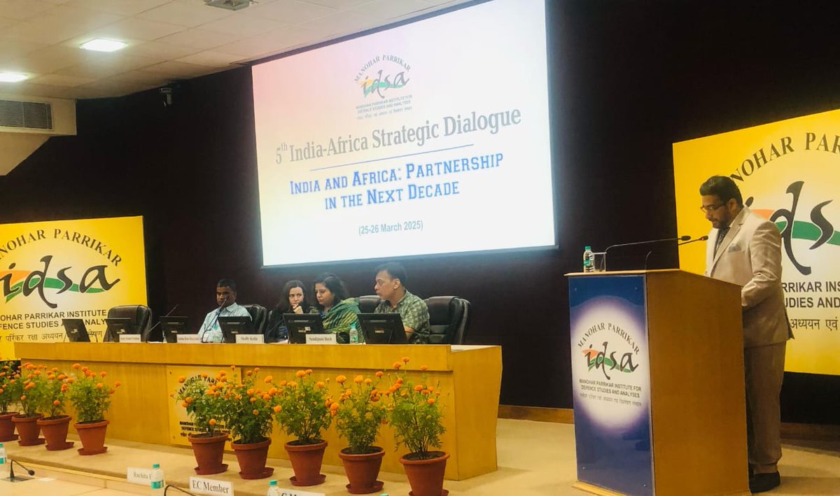 Manohar Parrikar IDSA, New Delhi (@idsaindia) on Twitter photo Dr @mishraesque, Associate Fellow & Conference Coordinator #IASD2025 <a href="/IDSAIndia/">Manohar Parrikar IDSA, New Delhi</a> extended vote of thanks at the end of concluding session of the India Africa Strategic Dialogue 2025, organised by <a href="/IDSAIndia/">Manohar Parrikar IDSA, New Delhi</a>. #India #Africa Dr @mishraesque, Associate Fellow & Conference Coordinator #IASD2025 <a href="/IDSAIndia/">Manohar Parrikar IDSA, New Delhi</a> extended vote of thanks at the end of concluding session of the India Africa Strategic Dialogue 2025, organised by <a href="/IDSAIndia/">Manohar Parrikar IDSA, New Delhi</a>. #India #Africa
