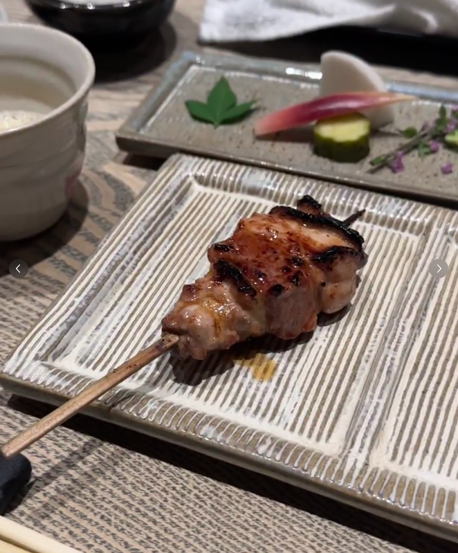 Juliomodeo's tweet photo. おいしい焼鳥チキンがおいしい最初の一口はとろりとしました😊 https://t.co/41KvsY2loQ