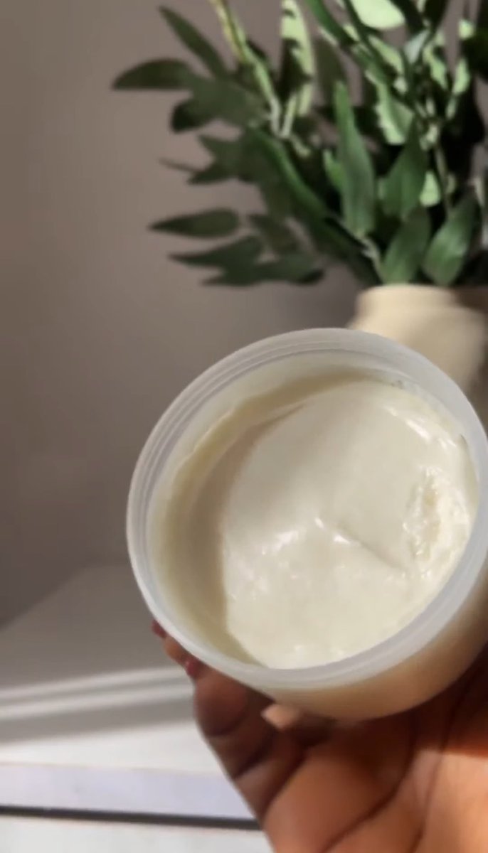whiffwonders's tweet image. Our mango &amp;amp; shea based Body butter is rich, tender, gentle &amp;amp; Soft on Skin. 
Dry skin, Psosarisis, cracked,Scaly, Flaky Skin is nolonger your challenge.                 #effortlessbeauty #mangobutter #sheabutter #skincare #dryskin  #moisturiser