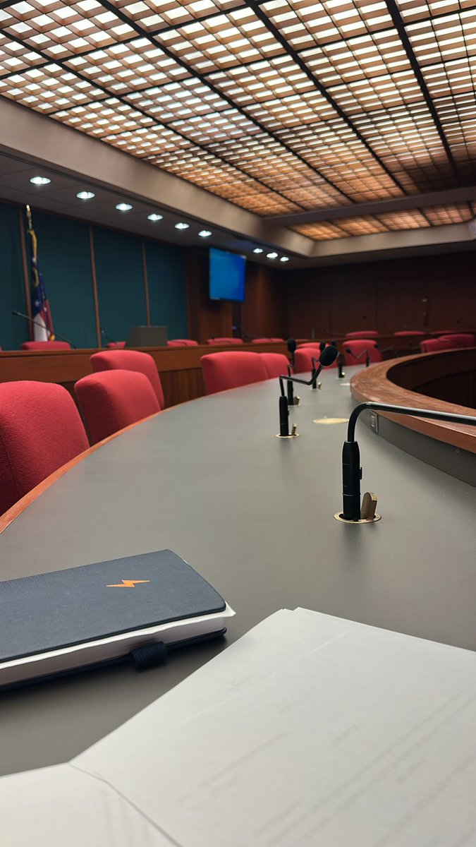 Early to House Ways &amp; Means meeting scheduled at 8:00 am. #gapol