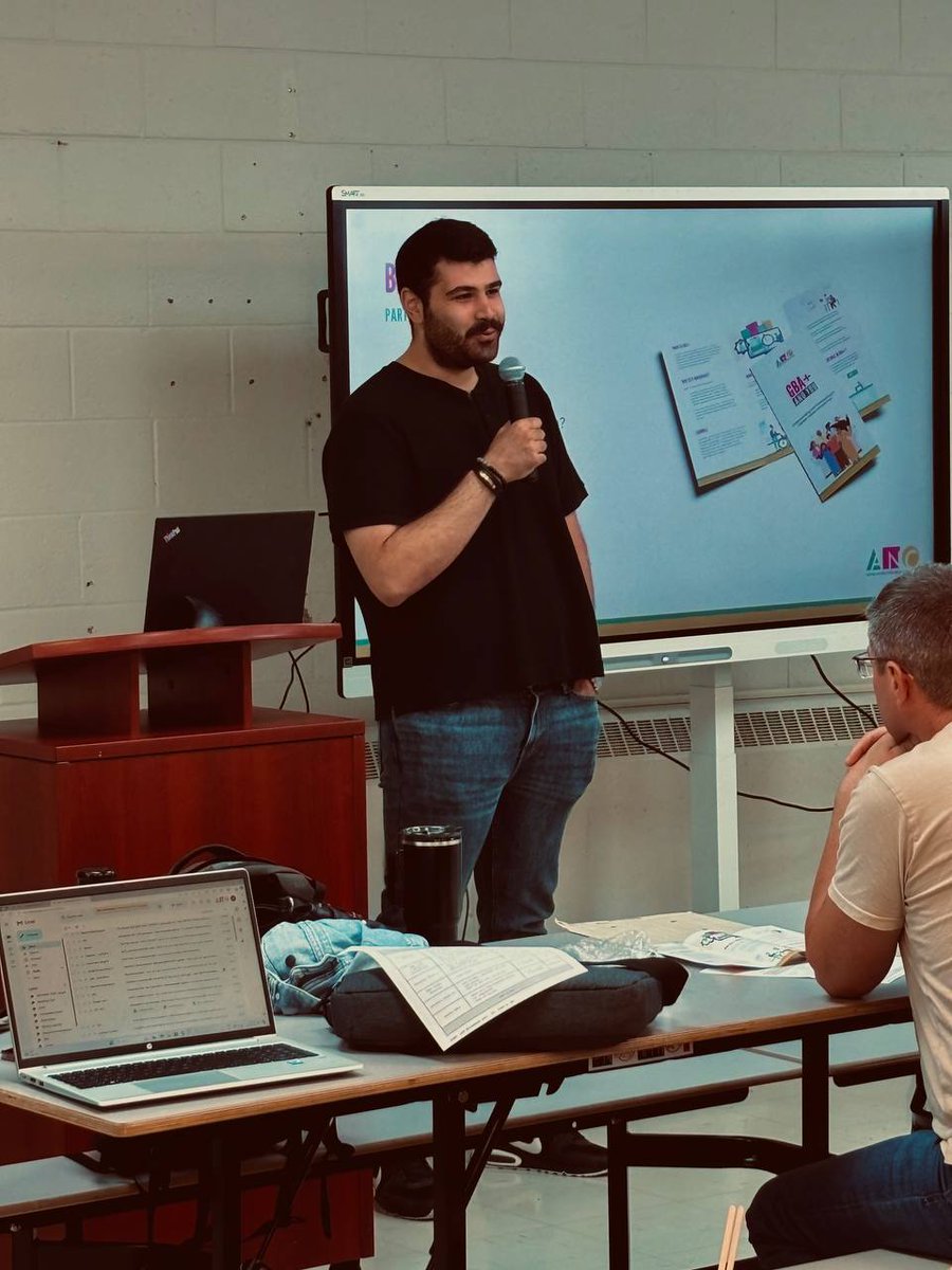 Let's read and be inspired by the deep passion for environmental sustainability of an ETP alumnus and current Master’s student at Memorial, Erfan Roueintan. He is turning innovative ideas into impactful, real-world solutions. mun.ca/etp/alumni/erf…