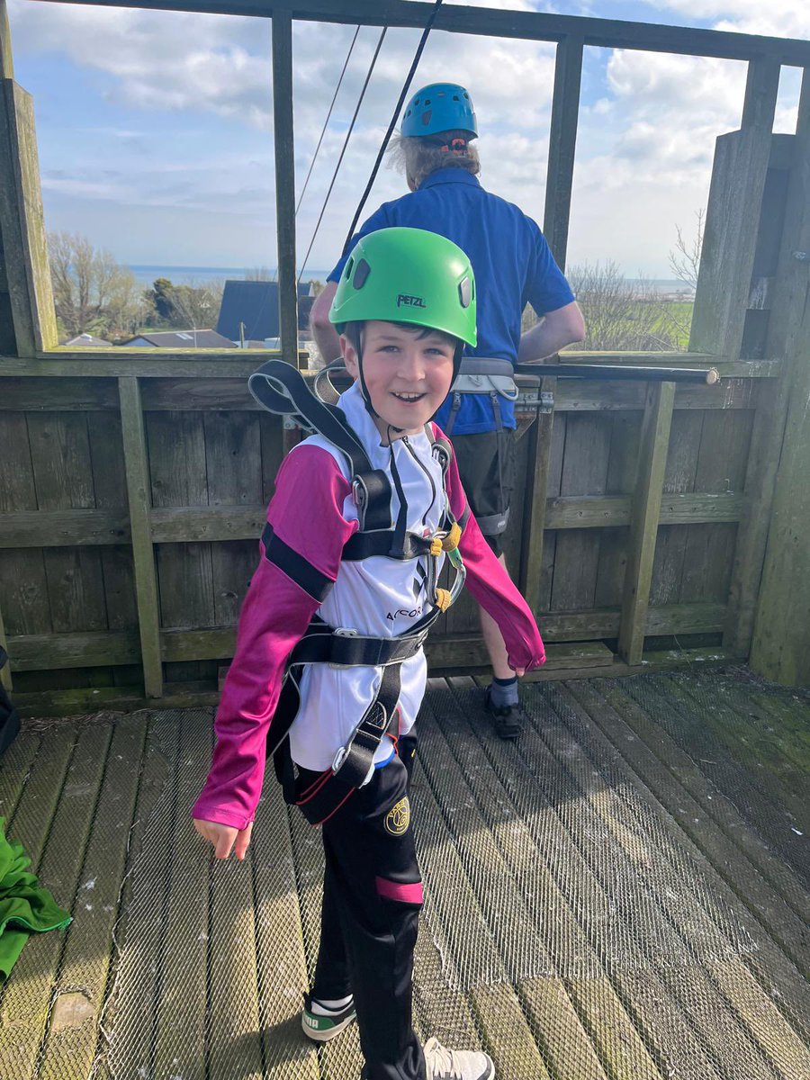 Gilnahirk Primary tweet media