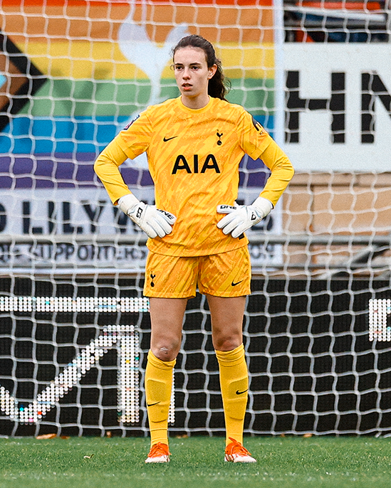 SpursWomen's tweet photo. Proud of you, Eleanor 💫

Hard work pays off 💪🏴󠁧󠁢󠁥󠁮󠁧󠁿 https://t.co/tZygBEMVgh