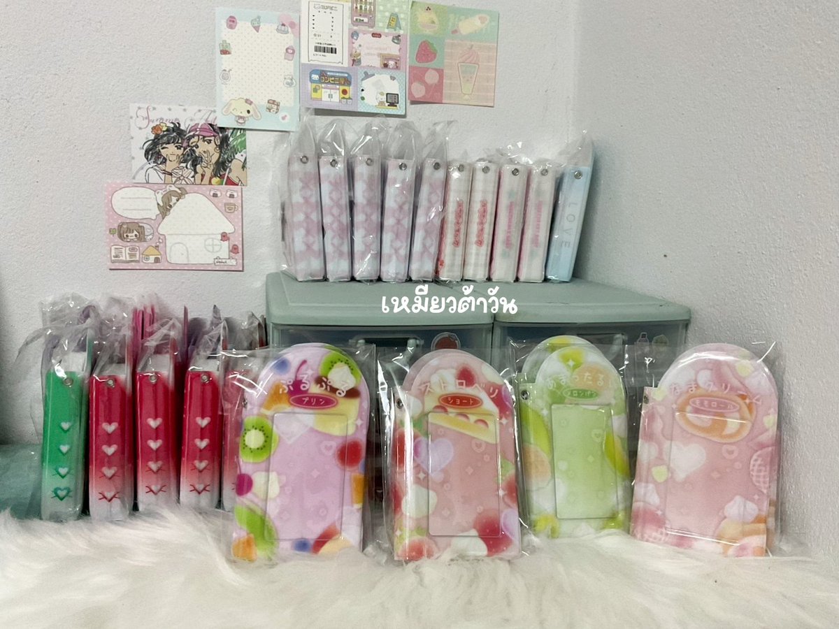 Meaotaa1's tweet photo. พร้อมส่ง มีหลายราคา 
ว่างทุกแบบ รอบส่งวันศุกร์
(รับมัดจำ/ผ่อน/ทรูมันนี่)
#ตลาดนัดแฟ้มการ์ด #แฟ้มใส่การ์ด #แฟ้มเก็บการ์ด #แฟ้มสะสมการ์ด #แฟ้มการ์ด #ตลาดนัดเฟรมการ์ด #เฟรมการ์ด #collectbook https://t.co/Wt0Yr1yarD