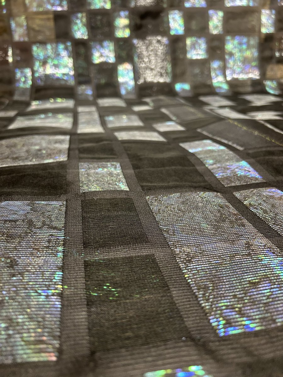TamiyaRaden's tweet photo. 新作

#tamiyaraden #民谷螺鈿 #weaving #motherofpearl #pauashell #silk https://t.co/Z5kuaWMWKY
