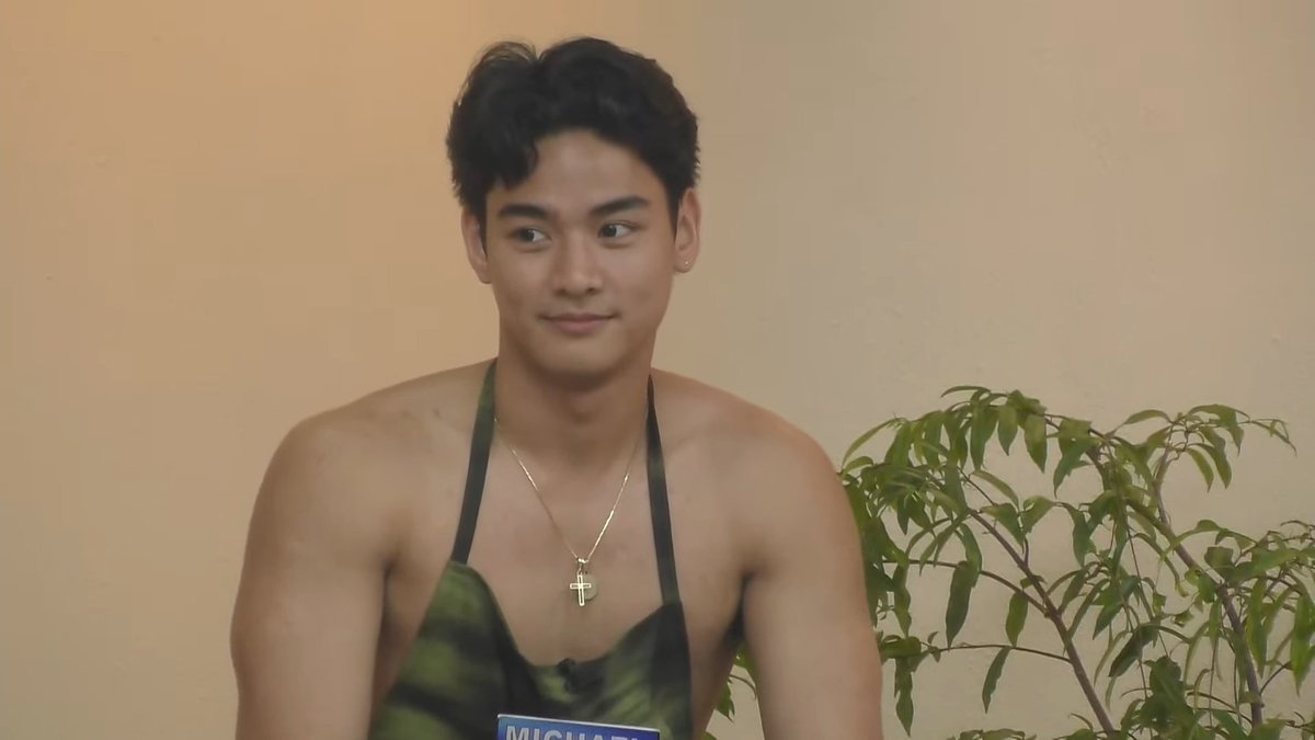 sagerwarriors's tweet photo. May pa braso ang ating Gentleman Michael Sager .
#MiyerkuleSAVERAMI
#teamRaMi
#PBBTheBigCollab
#Sagerwarriors
#MichaelSager https://t.co/ni2ybOu13T