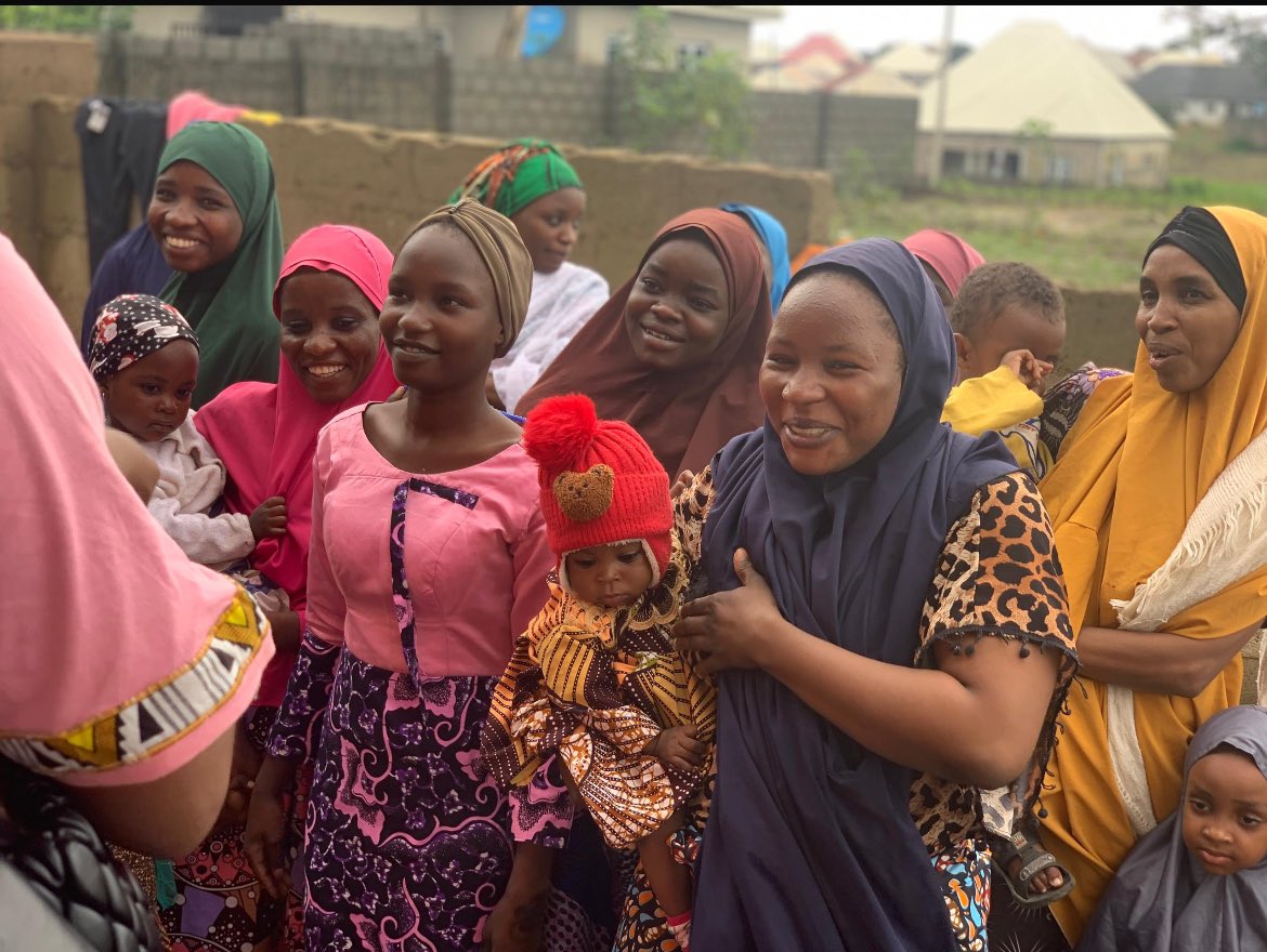 Mojo_Fusion's tweet photo. A glimpse from our past projects!!
From skill-building workshops to providing essential relief items, our commitment to uplifting women and the needy in general, remains unwavering.

#Mojofusion #creatingimpact https://t.co/Te2LdzlEUW