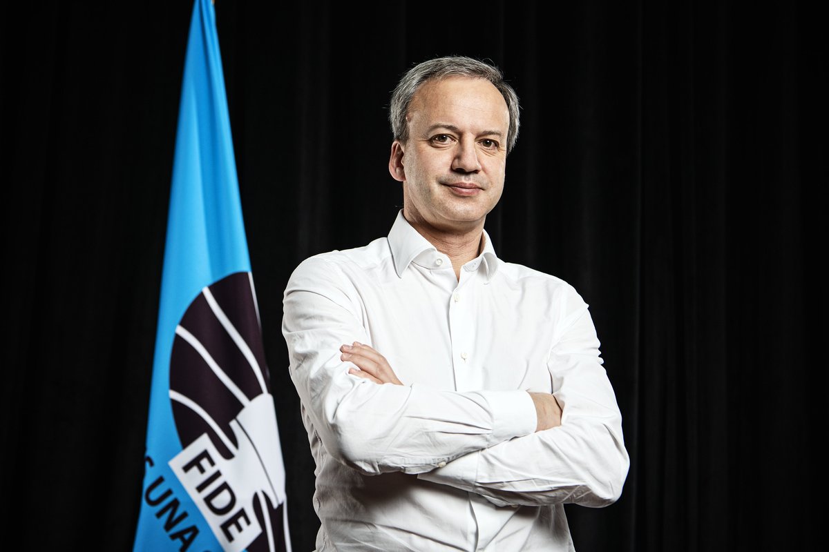FIDE_chess's tweet photo. Wishing a very happy 53rd birthday to FIDE President Arkady Dvorkovich (@advorkovich)! 🎂🎉

May your passion for chess and commitment to its growth continue to inspire many more years ahead!

📷 Stev Bonhage https://t.co/nsSMEYmSGz
