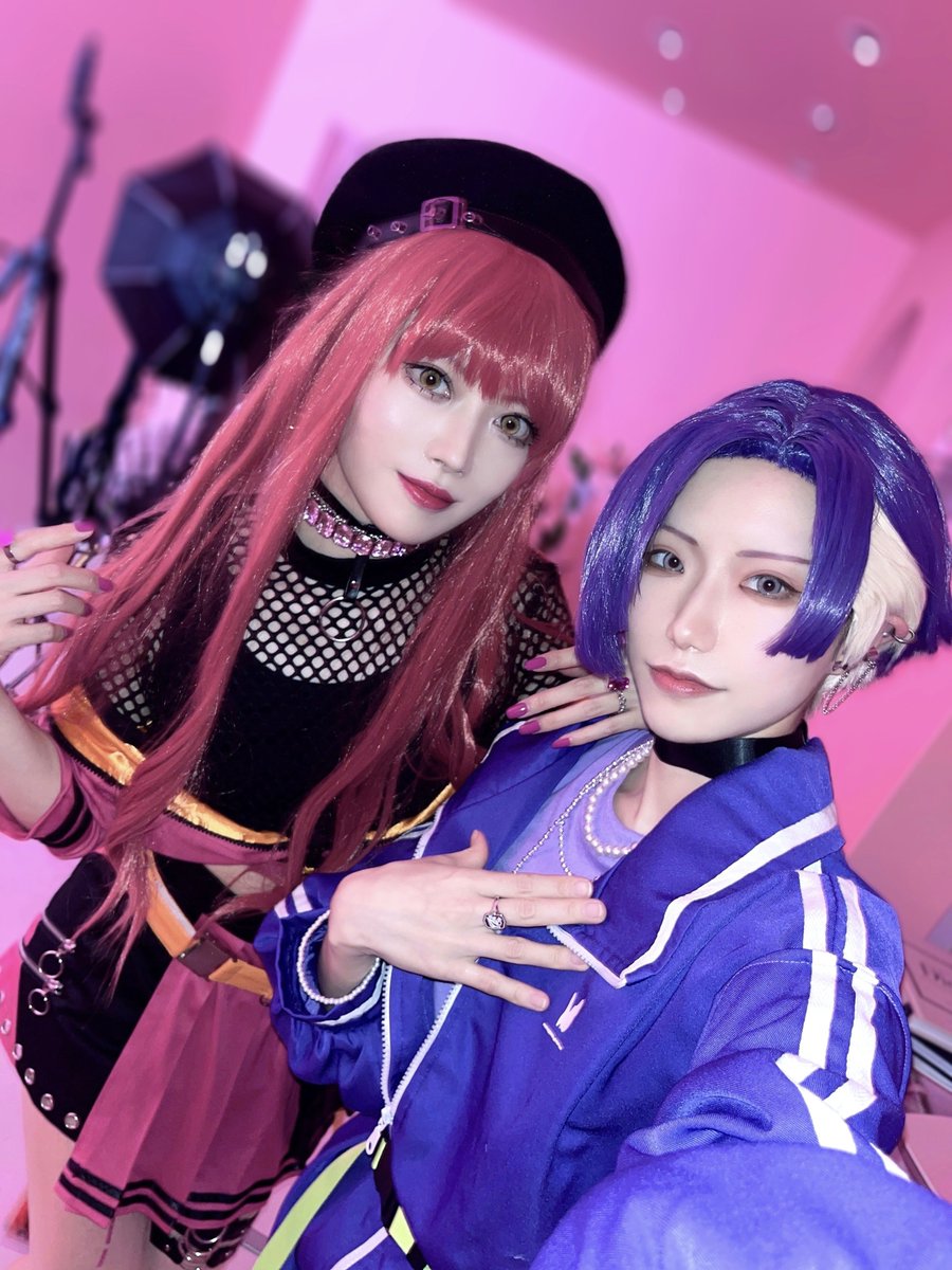 ◀︎先週💜🩵 cos 今週🩷💜▶︎