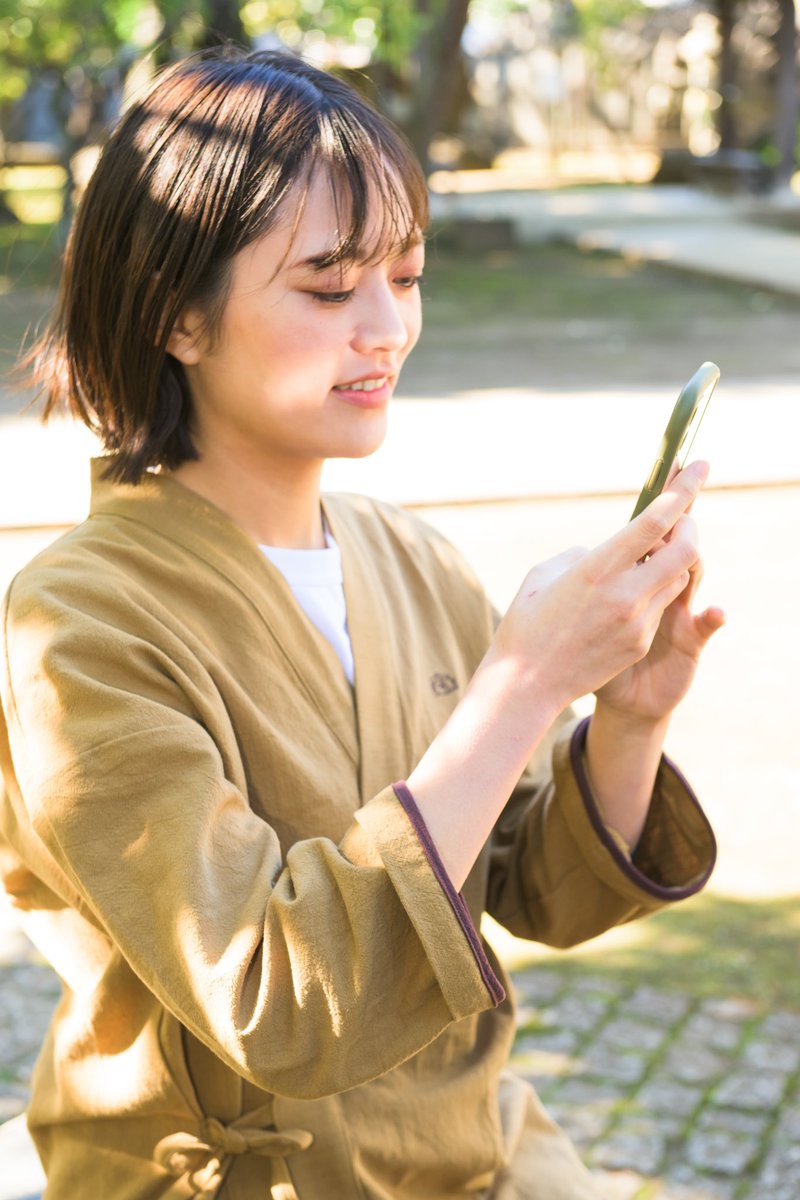 みほとけ作務衣 温かくなってきたので、七分袖の作務衣だけで歩ける