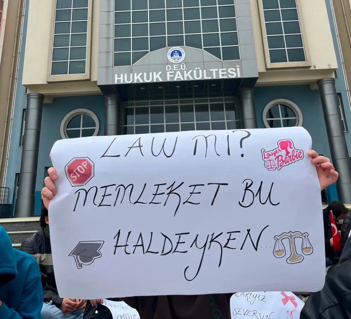 Hala birileri var 💗