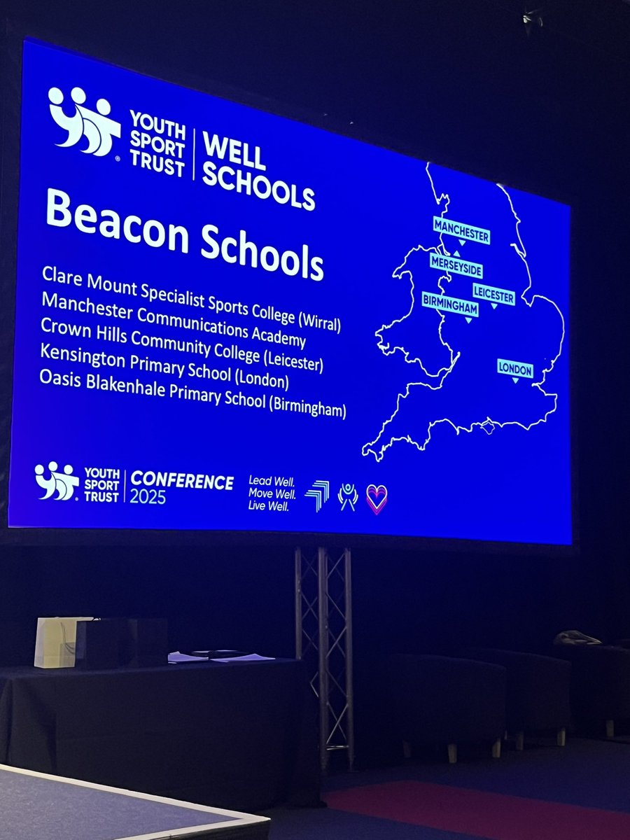 April Wright tweet media