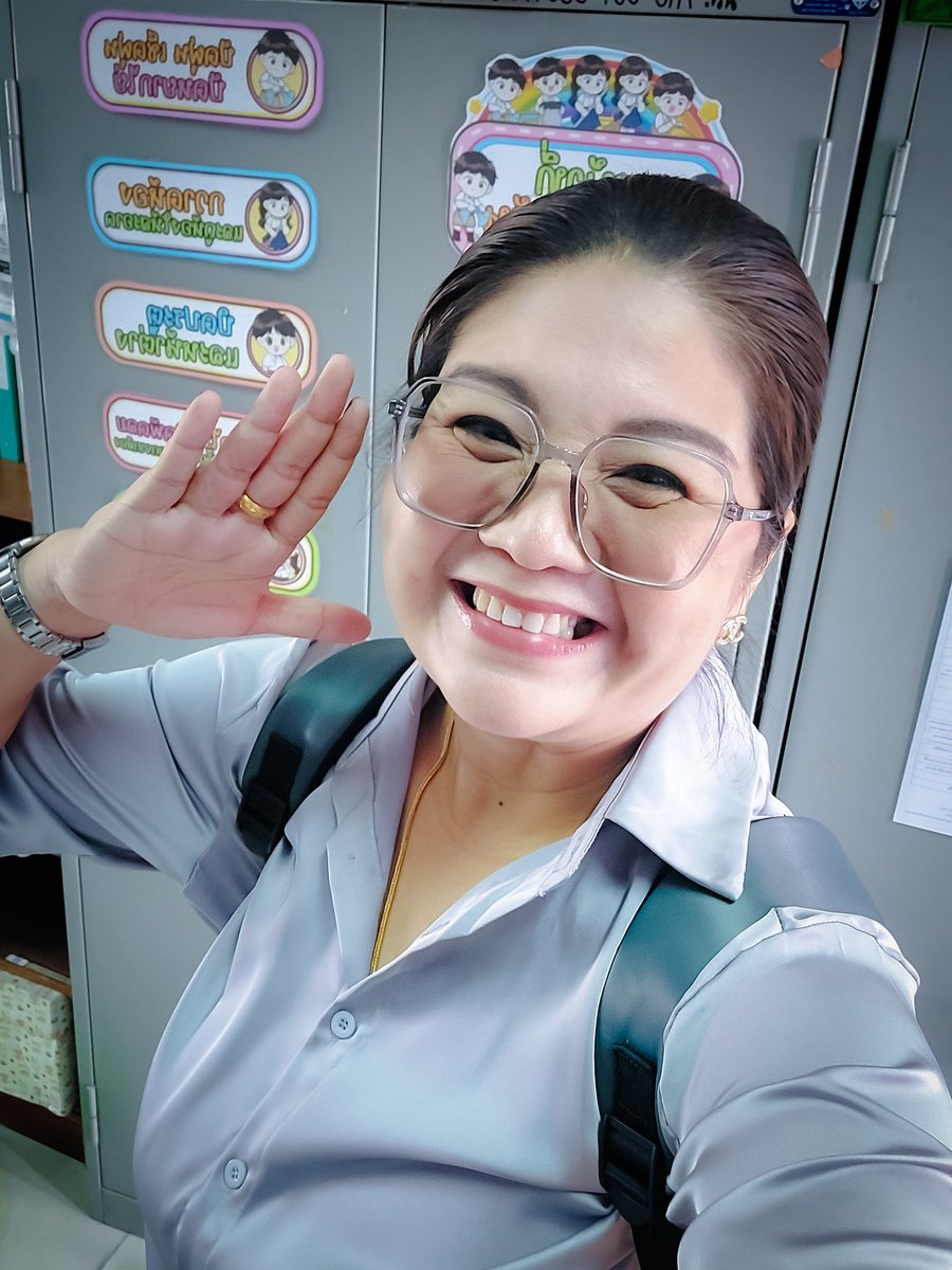 varattnant's tweet photo. ปิดเทอม.....ตรงไหน????
อยากปิดเทอมแล๊ววววววววว https://t.co/J8omRxGOSB