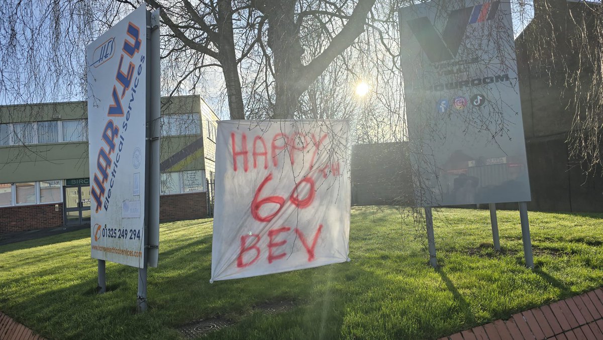 There is a VERY special birthday at HES today...

It's Bev's 60th 🎉🥳

We hope you have the best day!

harveyelectricalservices.com