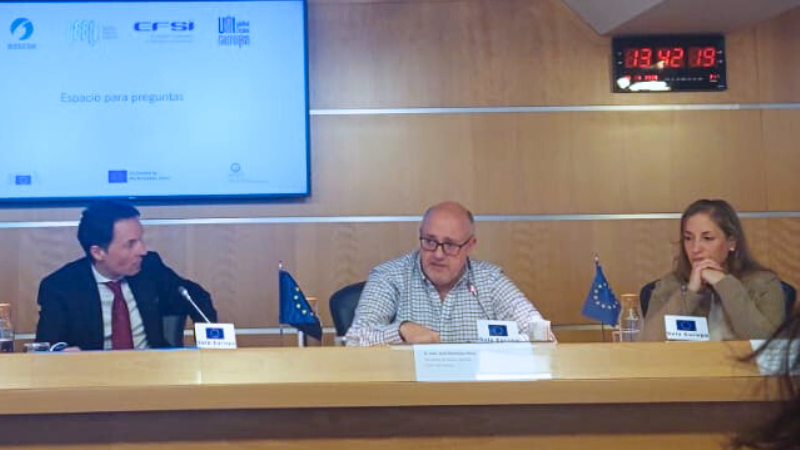 CCOO_Habitat's tweet photo. 🔊 Juanjo Montoya, secretario de Acción Sindical @CCOO_Habitat, participa en la 👥mesa "Impulso de las bases de diálogo por los agentes sociales del sector" del proyecto UE #PHSDialogue. https://t.co/Tt3xT7BYqf