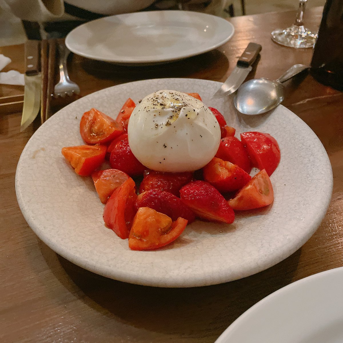 横浜の人気店🍷🤍🍓🍅