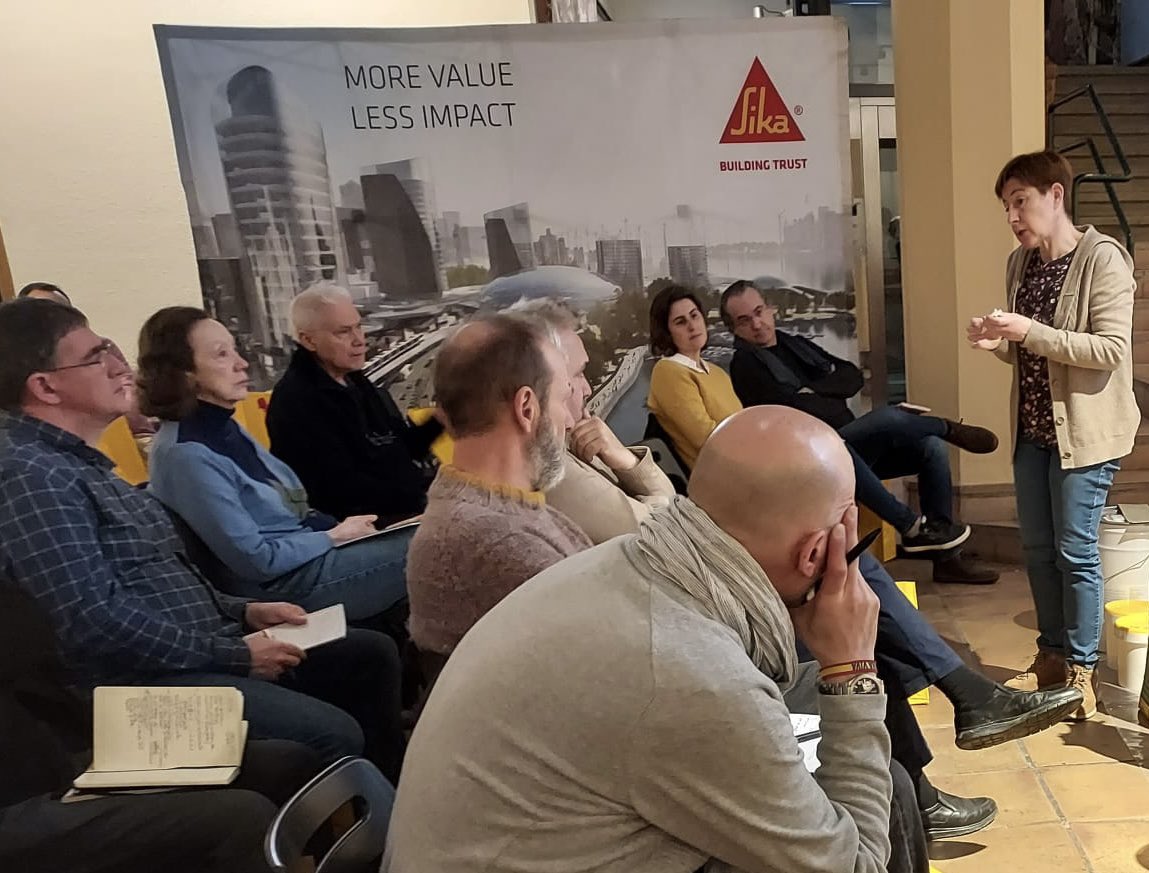 DelsoVictor's tweet photo. El Dpto. Técnico @SikaSpain ha impartido en la sede del #COAA de Zaragoza, didáctica Jornada Formativa dirigida a colegiados @COA_Aragon donde #arquitectos han podido ver aplicaciones de las últimas novedades #Sika más sostenibles y duraderas para la rehabilitación y obra nueva. https://t.co/KuOMG6Wtou