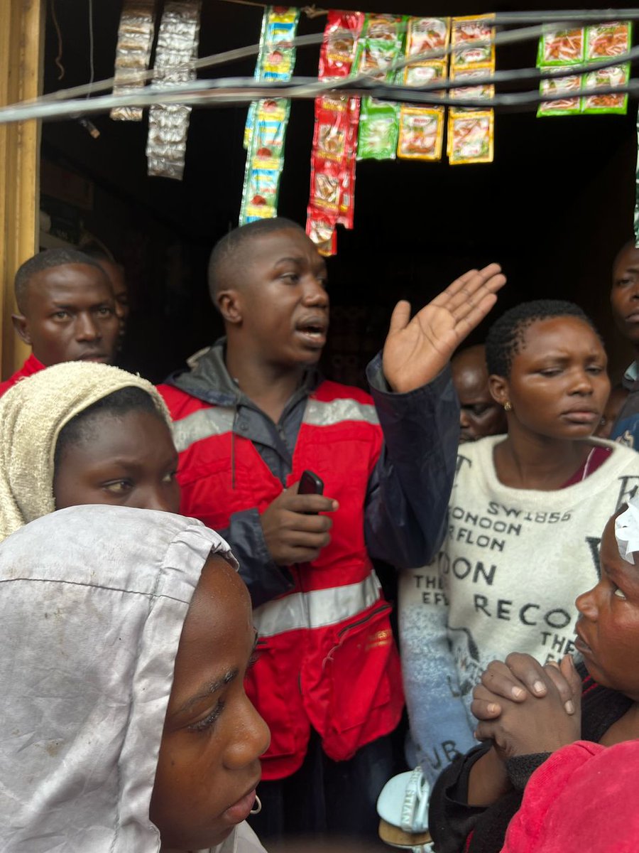 During disasters, body bags are crucial for safe and respectful handling and storage of deceased individuals.
We handed a few dead body bags today to the local authorities to handle the deceased in Mulimira zone, Bukoto, following the few registered deaths.
#DisasterResponse
