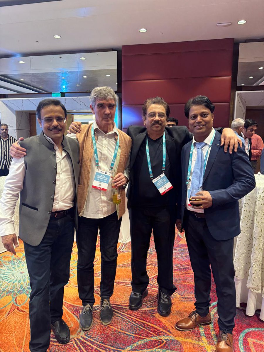 Attended the World Neurosciences Conclave, took a talk on endovascular management of complex aneurysms, as well as chaired the intervention session, a great opportunity to meet friends from India and abroad :)