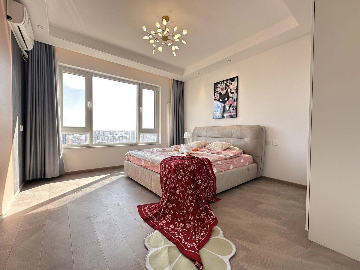 rentiStay's tweet photo. 💰10 500 yuan 
📍Beijing Chaoyang  
✅2 Bedrooms
✅1 Bathroom 
✅1 Living Room 
✅Modern Design 
✅Fully furnished  

Contact us today for premium housing options in Beijing, Shanghai, Shenzhen, or other vibrant cities!  

🌐 Explore our listings at https://t.co/EGsC3AKA4C https://t.co/HK76zzXc0d