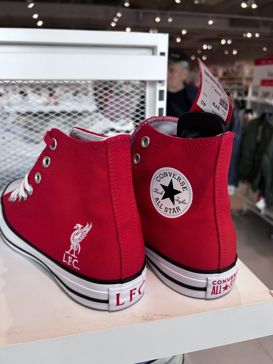 KajtYNWA tweet media