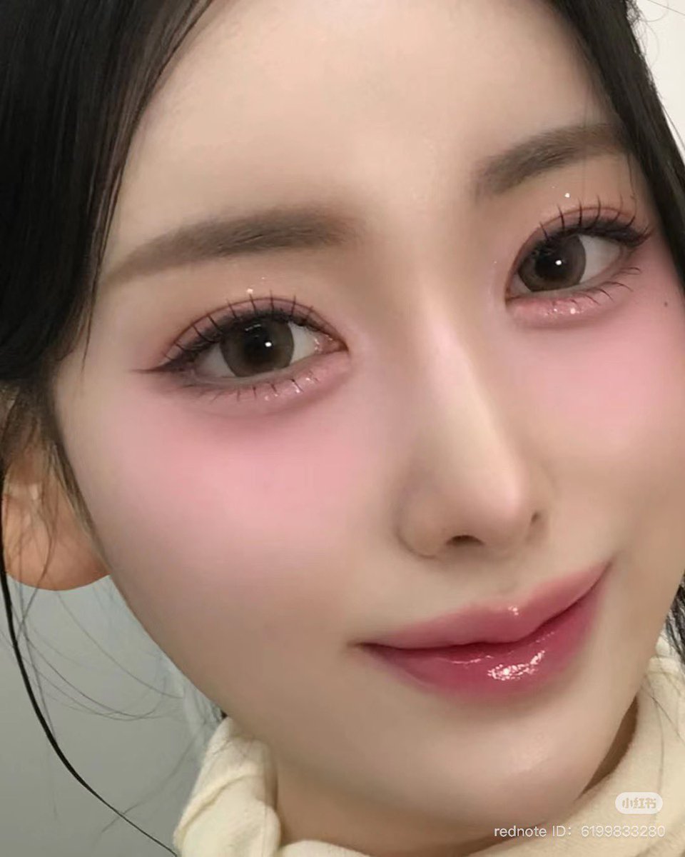 眉毛とアイメイクほんとわかりやすい