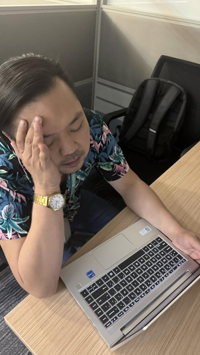 conbern's tweet image. I've been in my current position for a year today. I'm grateful to the Lord for helping me to thrive in this field every single day. Everything for You 🙏