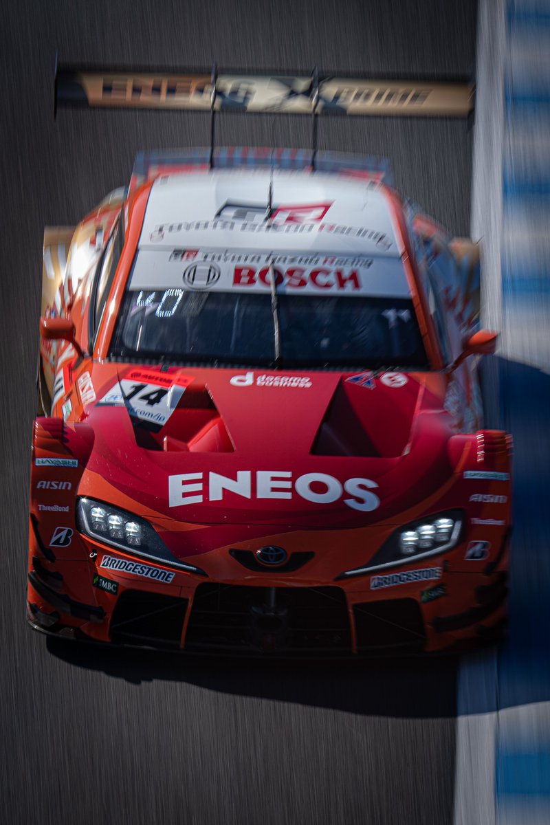 motographer2's tweet photo. #Supergt #LMcorsa #NISMO #TEAMROOKIERacing #TEAMStudie 
なんだかモテギの激感の写真がたくさん回ってくるので私も。
この時PITに70‐200置いてきてしまって。200-600画角ぱんぱんで撮影してたな。 https://t.co/apd4ZA88aQ