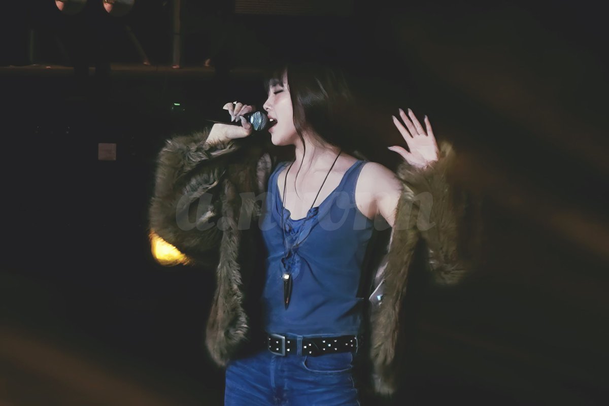 anyon_n's tweet photo. 250323 ComplexCon HK
Back to 1990s📺
#hyein #혜인 #ヘイン #NJZ
#ComplexConHK25 https://t.co/zXbwFthUus