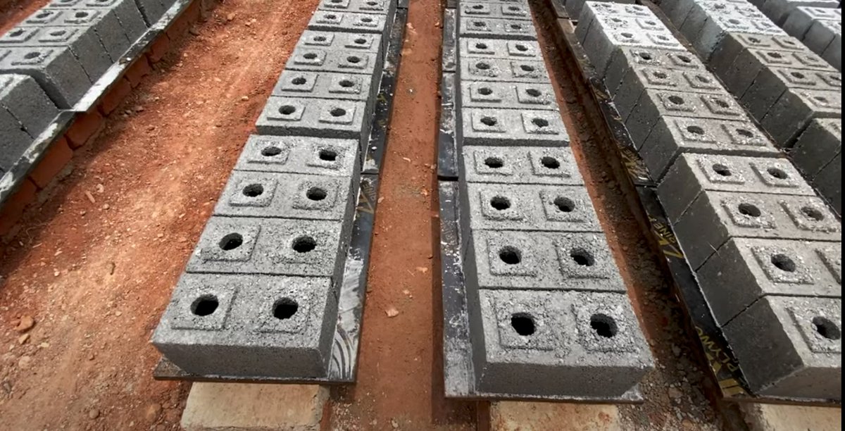 ZIMBAZ06's tweet photo. Our very own Brian Osende is transforming Uganda’s construction scene! 🚀🔥. The Tafari Brick is; Stronger, eco-friendly, and cheaper to build with—this innovation is making homeownership more affordable. The future of building is here!
Read More🔗https://t.co/6wloKTTy1I https://t.co/nWjctrwitS