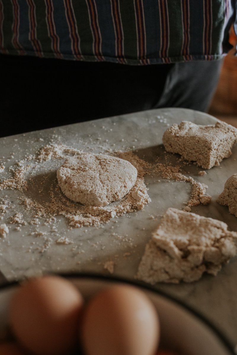 Happy World Bannock Day ! Thanks <a href="/UofGlasgow/">University of Glasgow</a> Food &amp; Drink Catalyst, Lindsay Middleton &amp; others for a great idea, and Hamlyns for sponsorship. For a starter story to accompany your bannock, try folklorescotland.com/the-wee-bannoc…